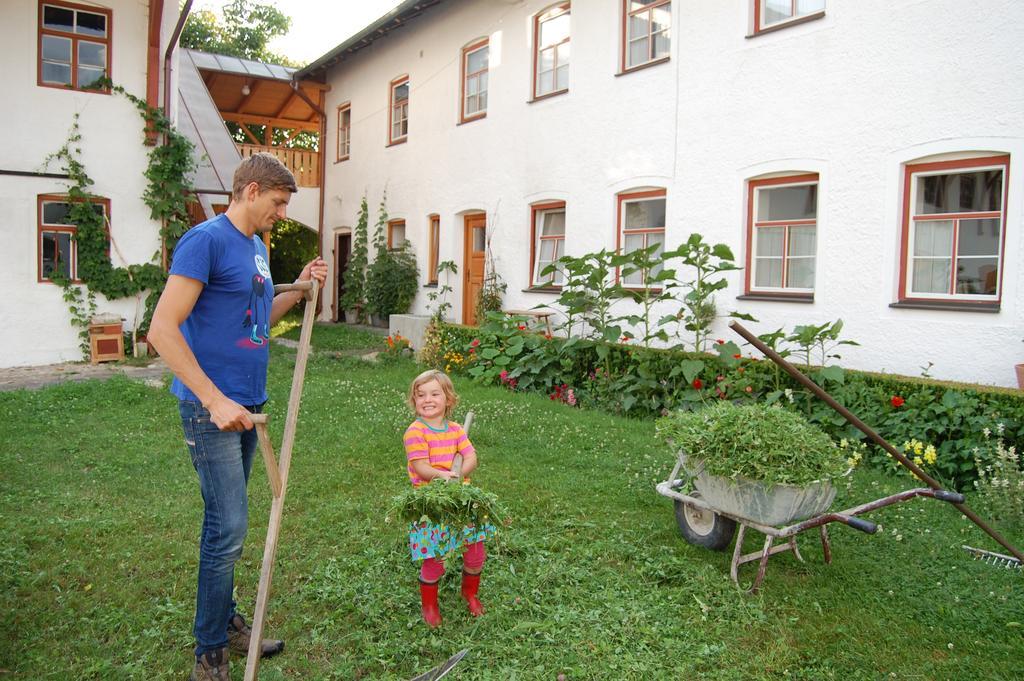 Biohof Puerten Waldkraiburg Exterior foto